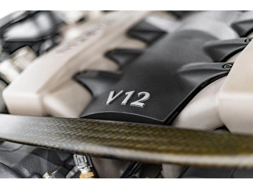 2003 Aston Martin Vanquish 1st Gen - Image 16 of 31