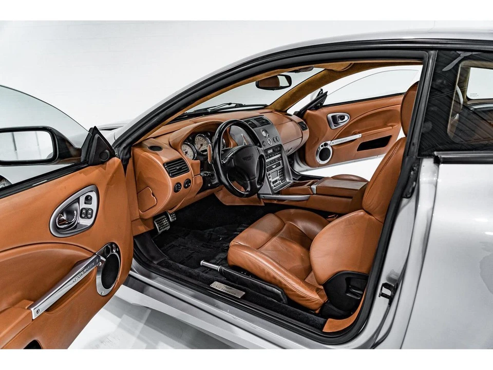 2003 Aston Martin Vanquish 1st Gen - Image 12 of 31