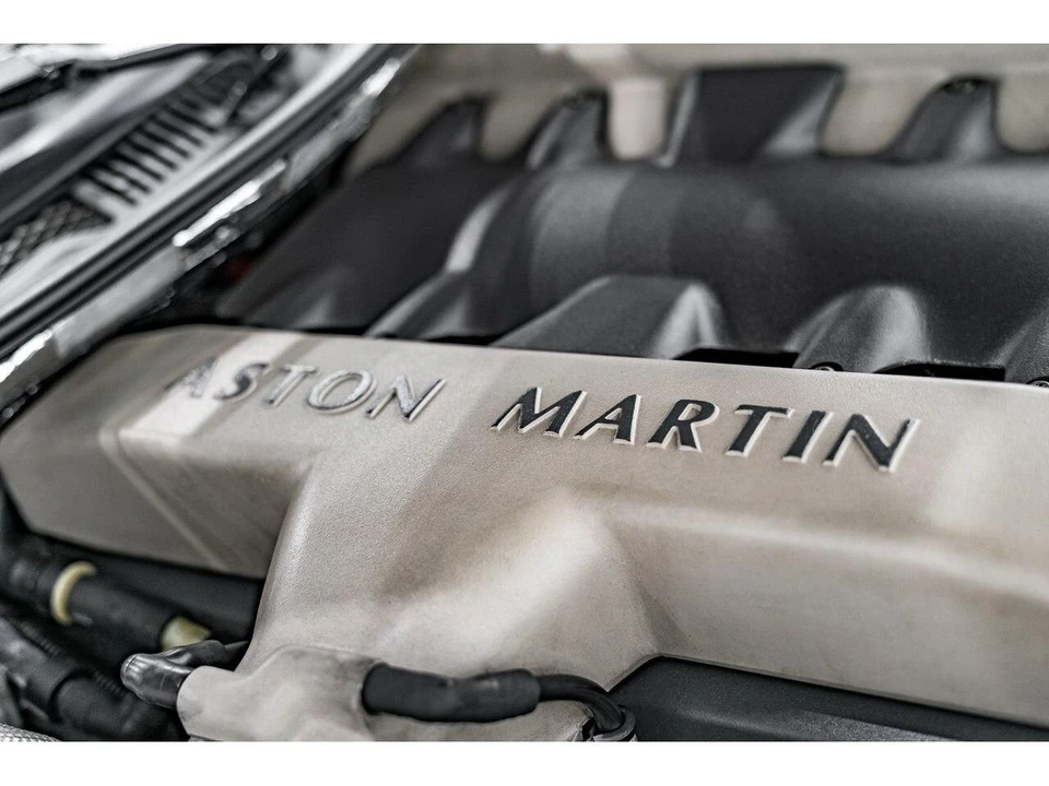 2003 Aston Martin Vanquish 1st Gen - Image 17 of 31