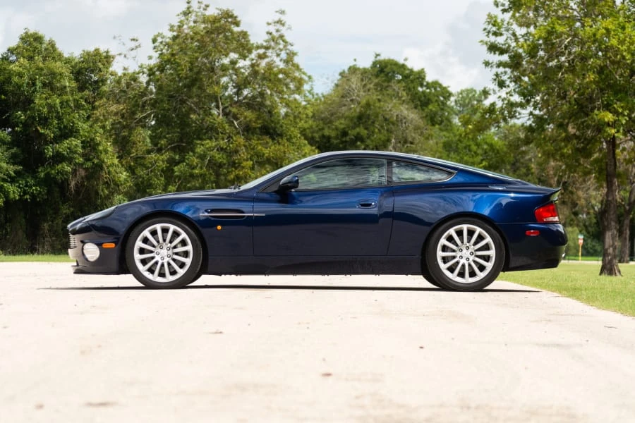 2003 Aston Martin Vanquish 1st Gen - Image 2 of 12