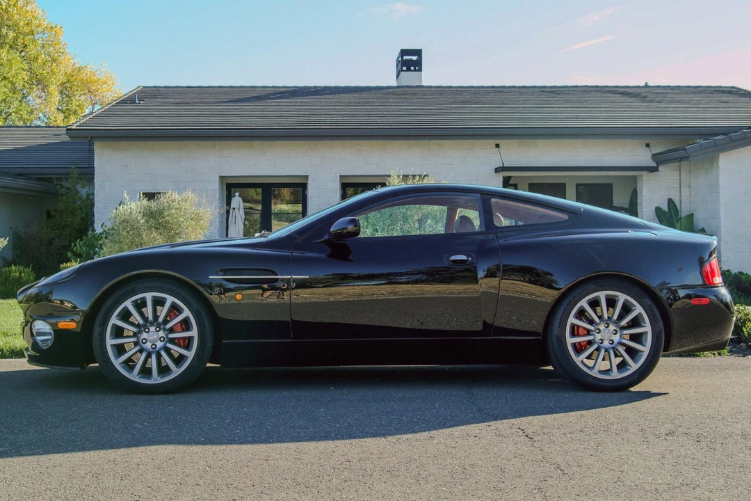 2003 Aston Martin Vanquish 1st Gen - Image 3 of 31