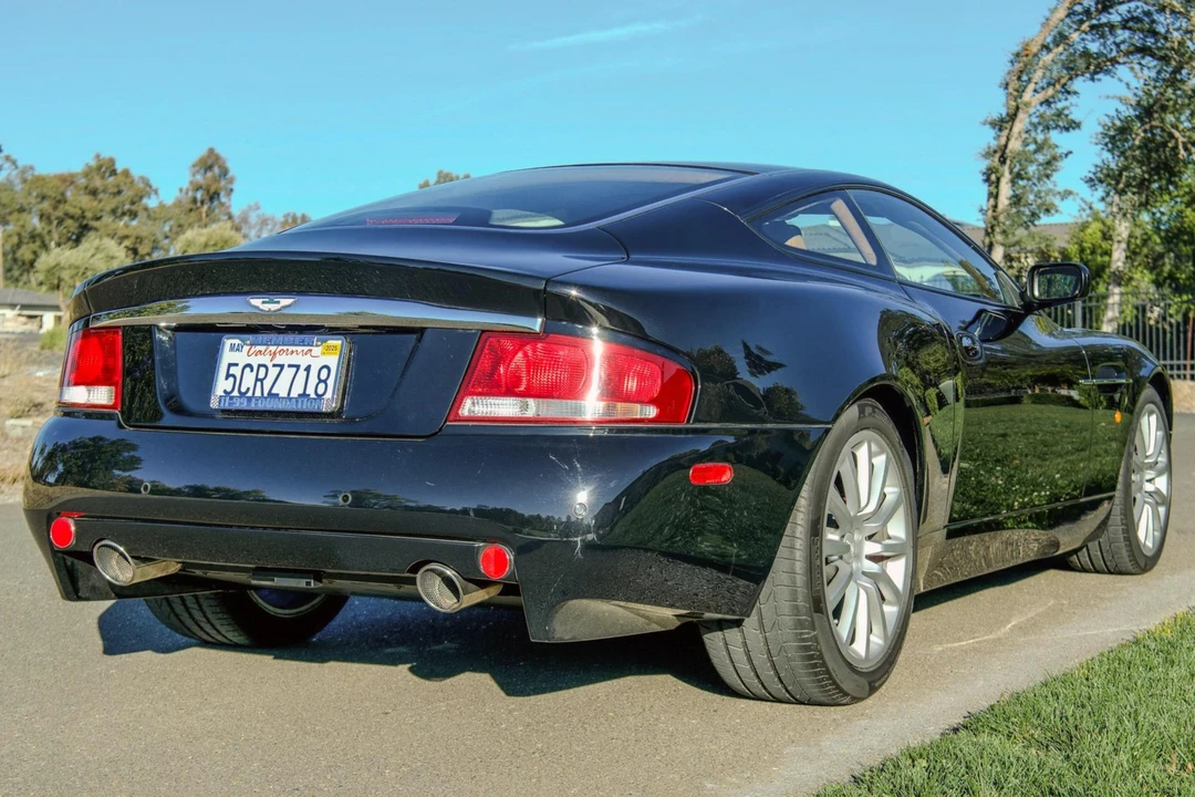 2003 Aston Martin Vanquish 1st Gen - Image 4 of 31