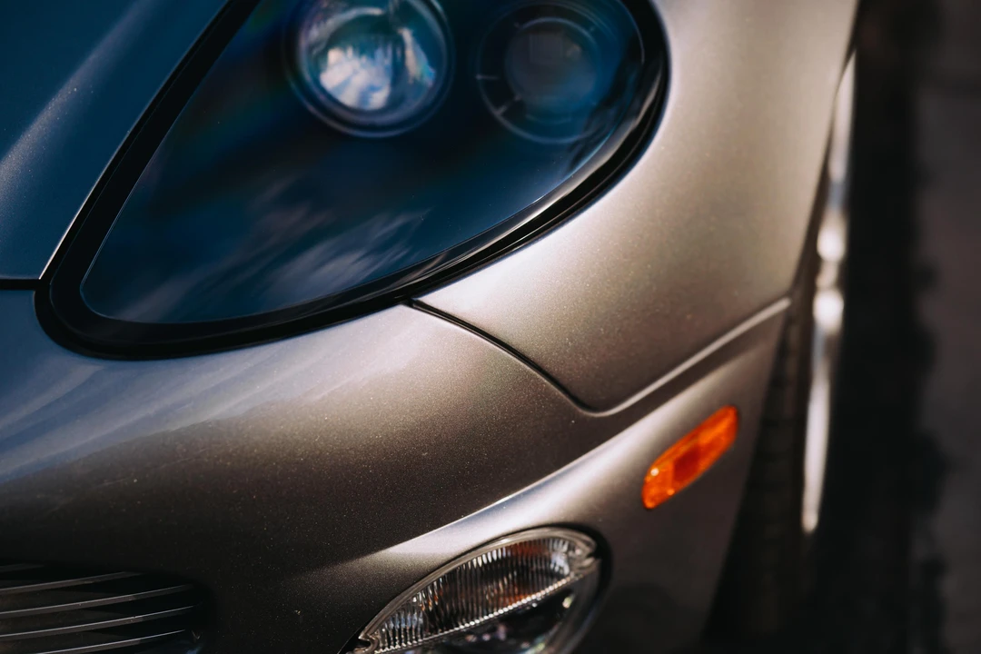 2003 Aston Martin Vanquish 1st Gen - Image 28 of 31
