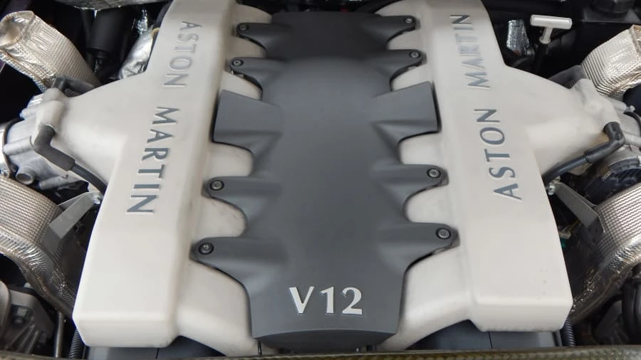 2003 Aston Martin Vanquish 1st Gen - Image 6 of 9