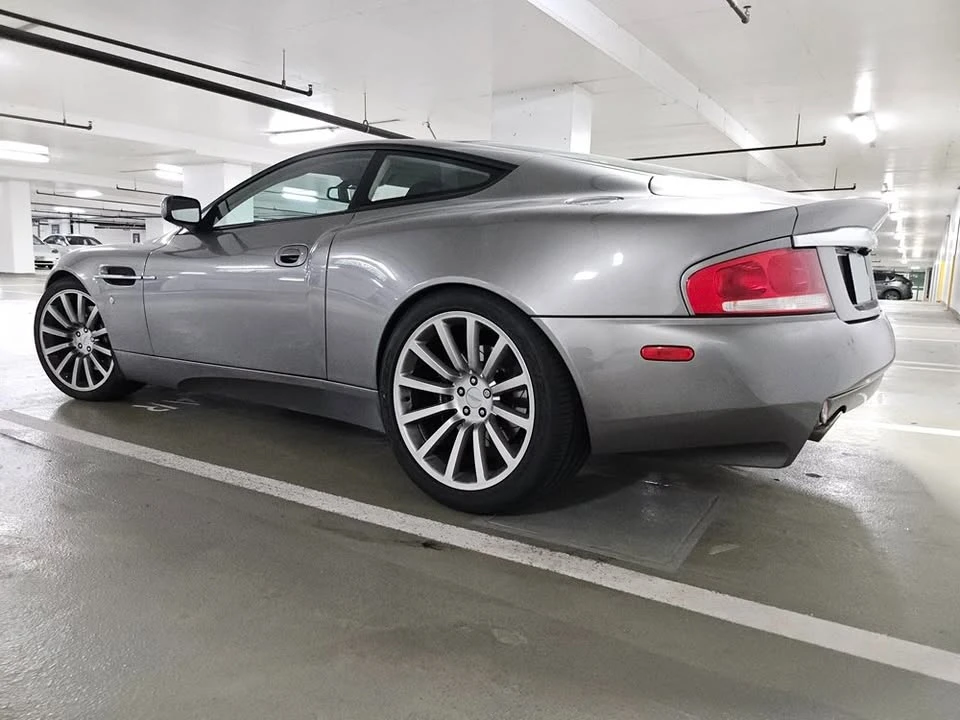 2003 Aston Martin Vanquish 1st Gen - Image 4 of 10