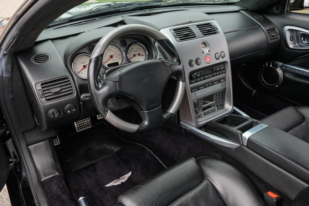 2003 Aston Martin Vanquish 1st Gen - Image 16 of 21