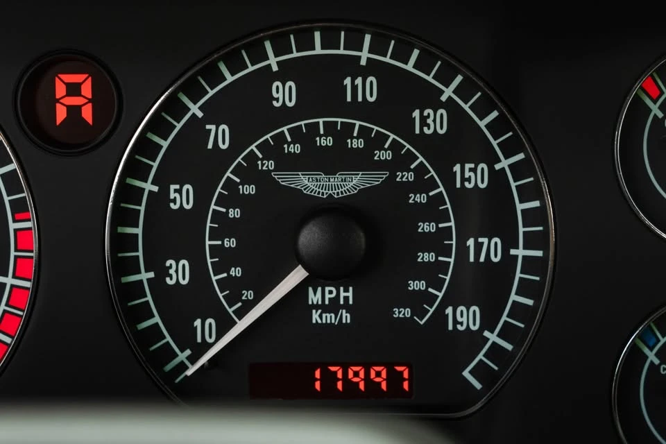 2003 Aston Martin DB7 Vantage - Image 11 of 16