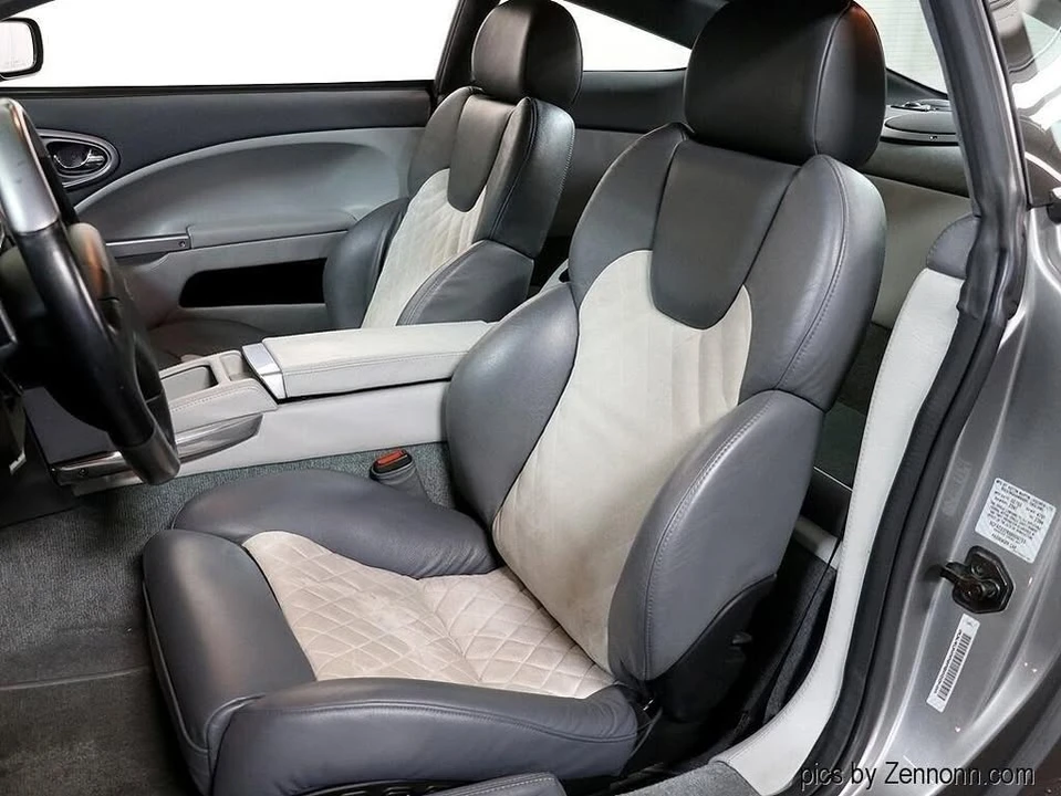 2003 Aston Martin Vanquish 1st Gen - Image 14 of 19