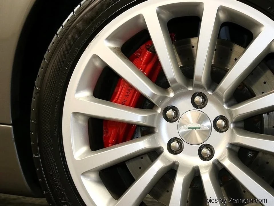2003 Aston Martin Vanquish 1st Gen - Image 4 of 20