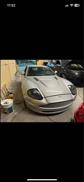 2003 Aston Martin Vanquish 1st Gen - Image 14 of 19