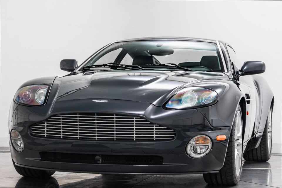 2003 Aston Martin Vanquish 1st Gen - Image 3 of 17