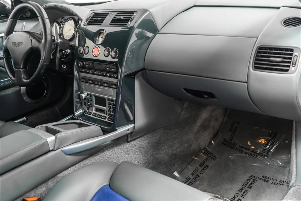 2003 Aston Martin Vanquish 1st Gen - Image 11 of 17