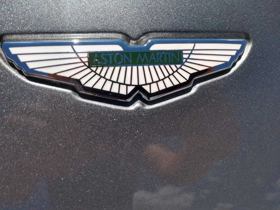 2003 Aston Martin Vanquish 1st Gen - Image 13 of 20