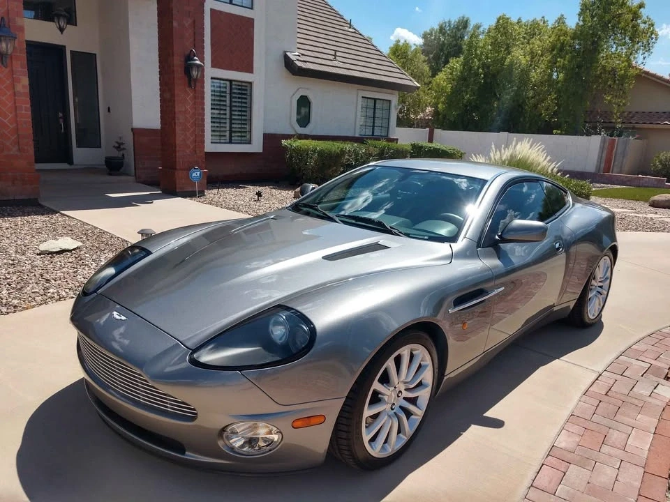 2003 Aston Martin Vanquish 1st Gen - Image 2 of 20