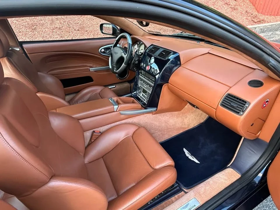 2003 Aston Martin Vanquish 1st Gen - Image 14 of 18