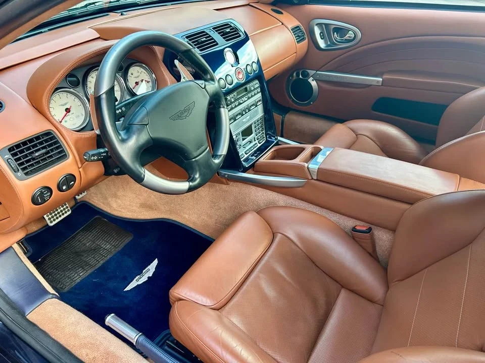 2003 Aston Martin Vanquish 1st Gen - Image 11 of 18