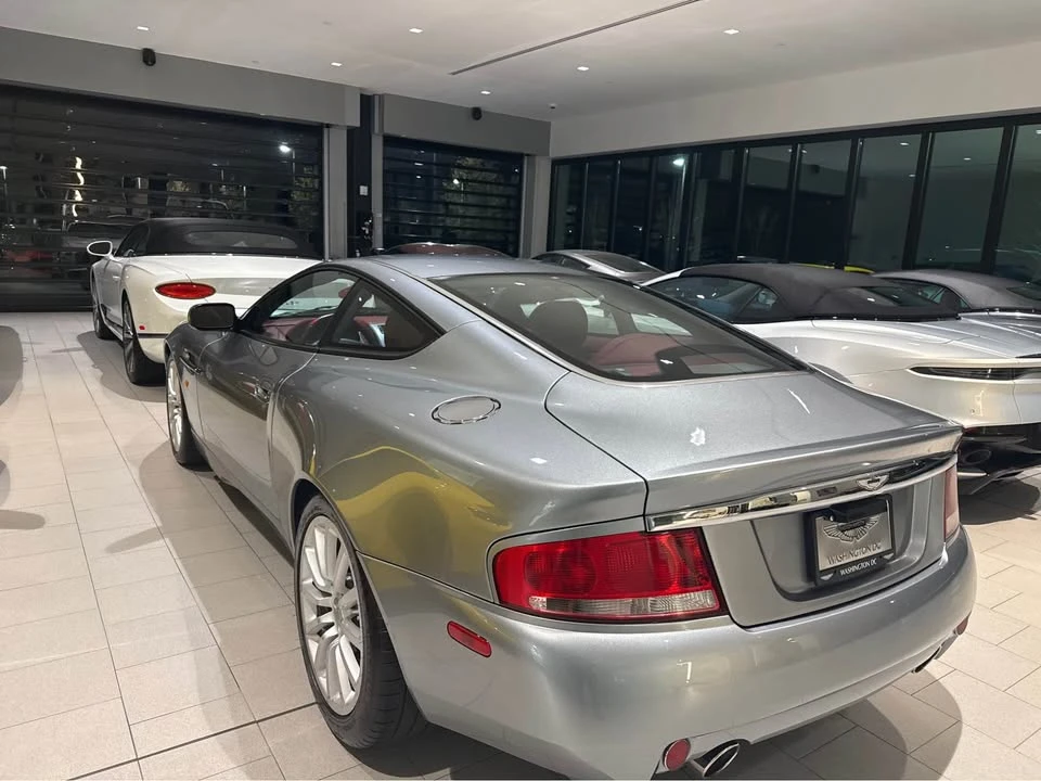 2003 Aston Martin Vanquish 1st Gen - Image 7 of 10