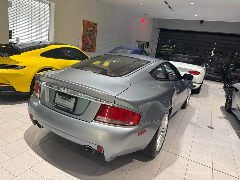 2003 Aston Martin Vanquish 1st Gen - Image 8 of 10