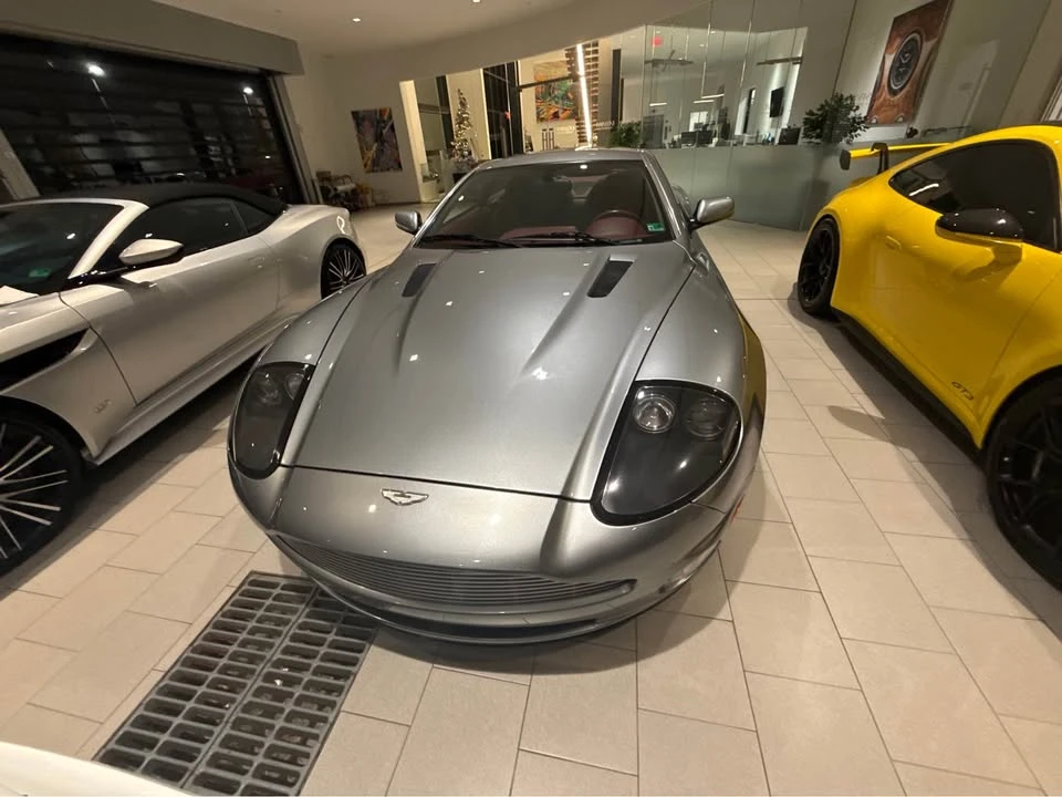 2003 Aston Martin Vanquish 1st Gen - Image 5 of 7