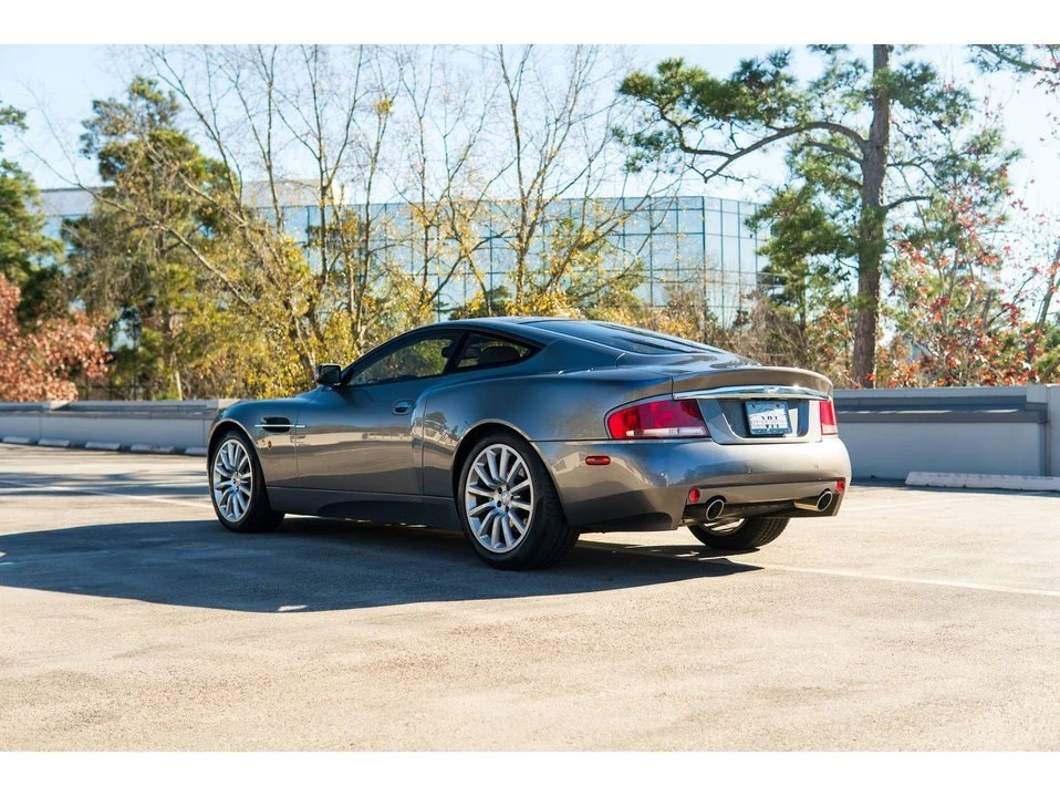 2003 Aston Martin Vanquish 1st Gen - Image 9 of 20