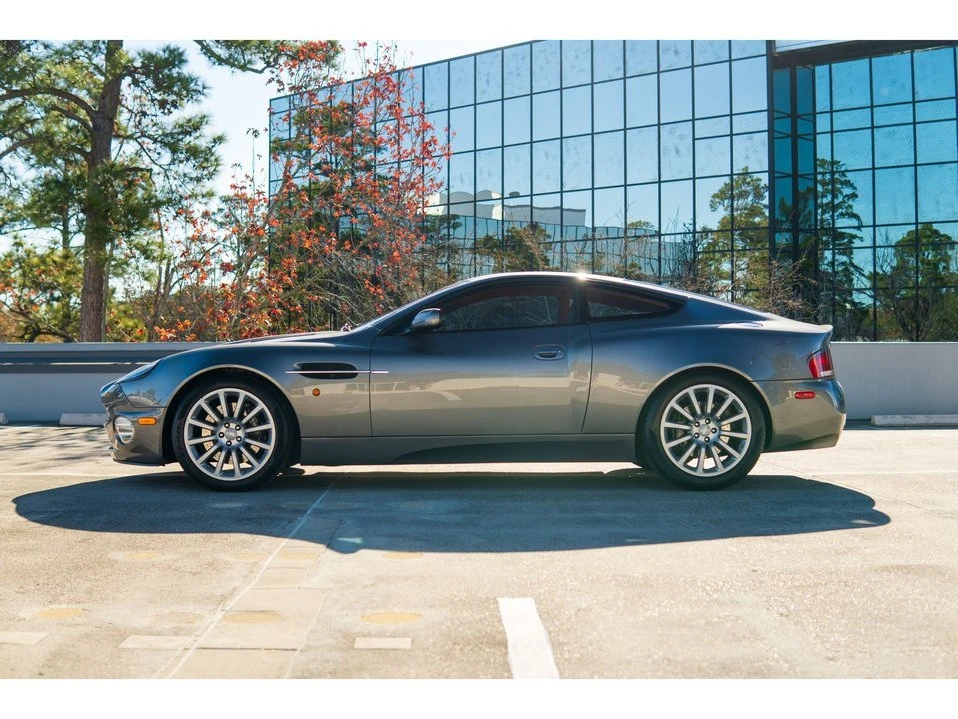 2003 Aston Martin Vanquish 1st Gen - Image 4 of 20