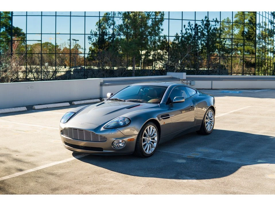 2003 Aston Martin Vanquish 1st Gen - Image 2 of 20