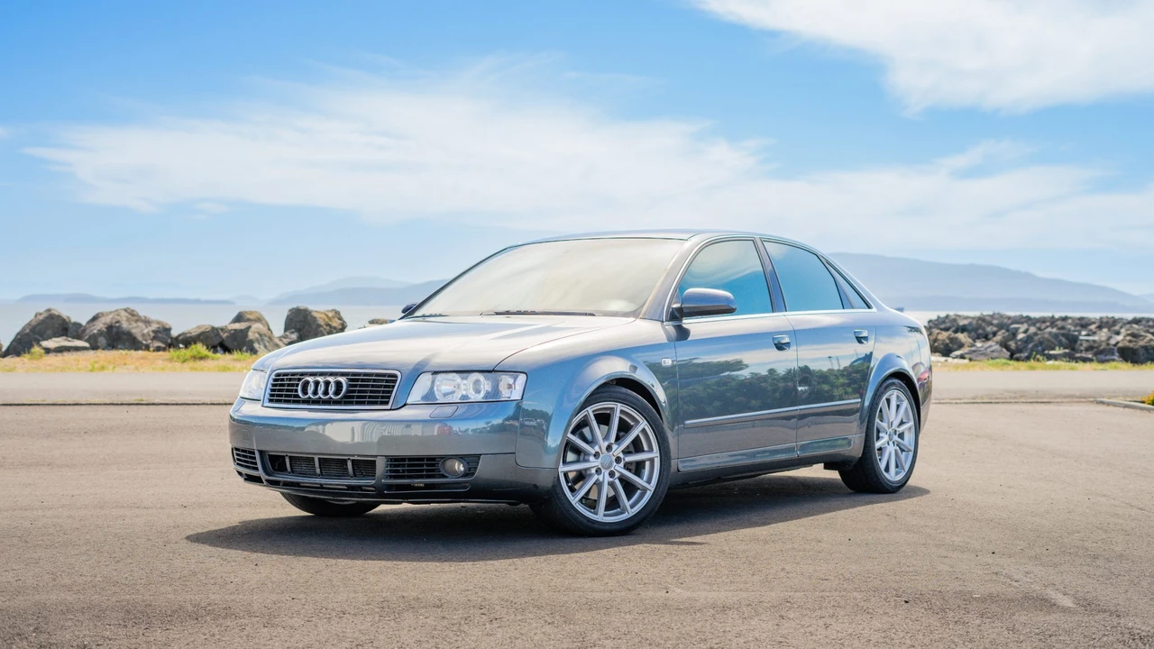 2003 Audi B6 A4 - Image 2 of 31
