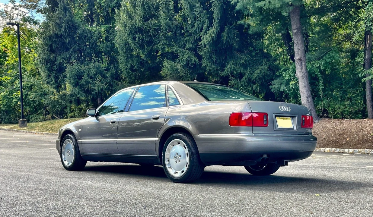 2003 Audi D3 A8 - Image 19 of 31