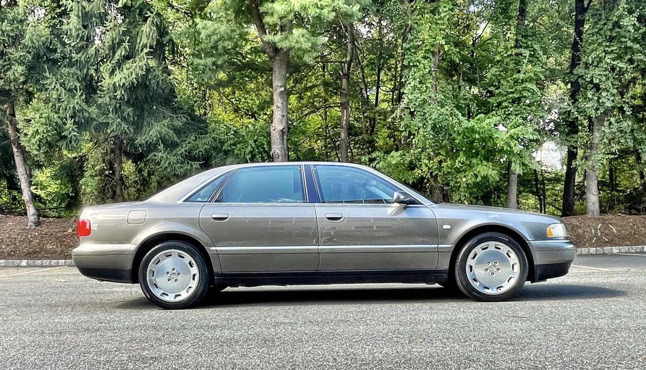 2003 Audi D3 A8 - Image 13 of 31