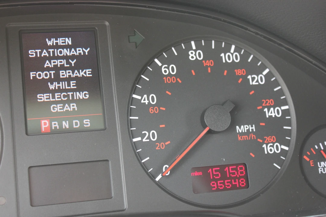 2003 Audi D3 A8 - Image 28 of 31