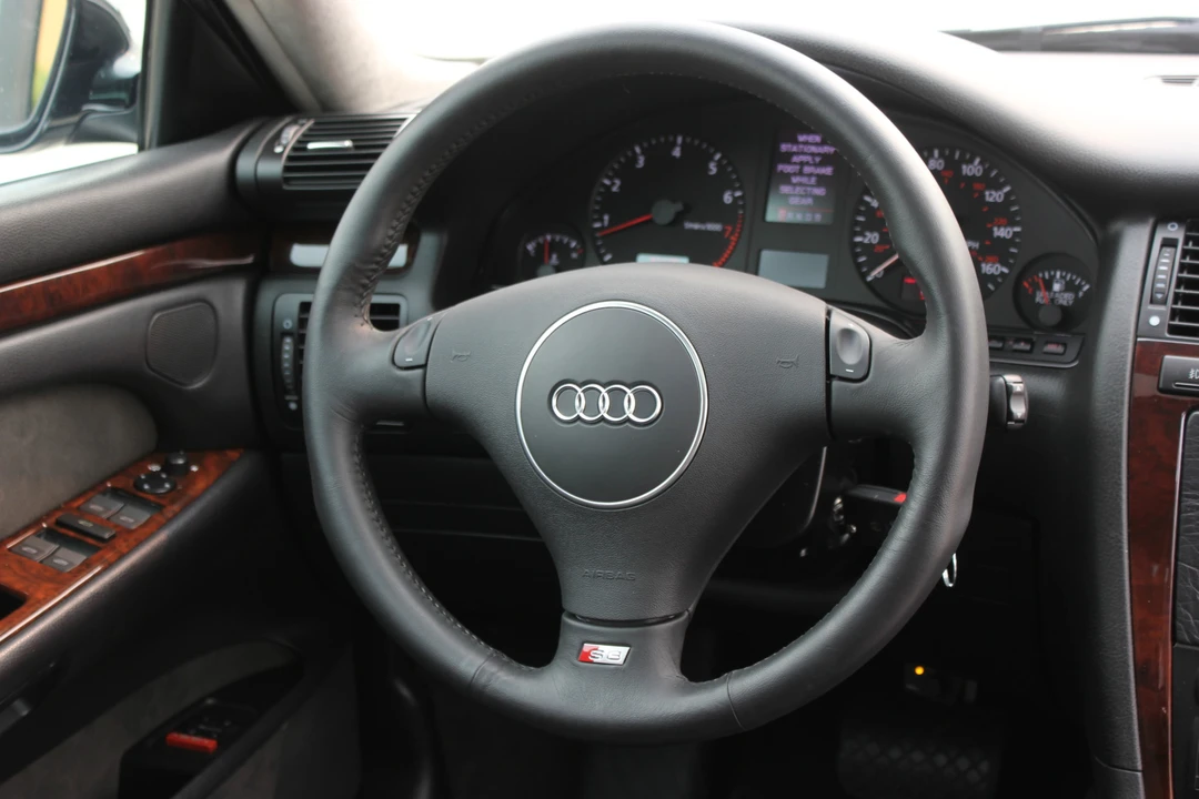 2003 Audi D3 A8 - Image 26 of 31