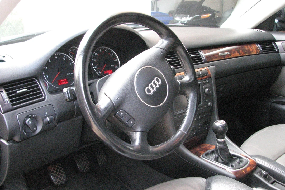 2003 Audi Allroad - Image 6 of 9