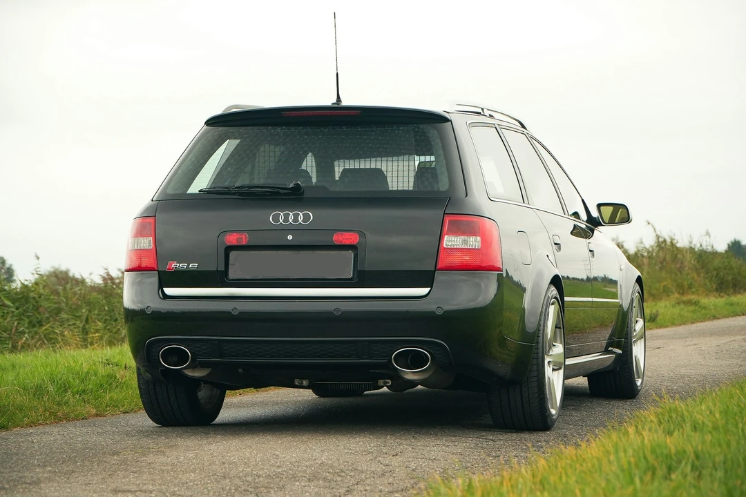 2003 Audi C5 RS6 - Image 7 of 21