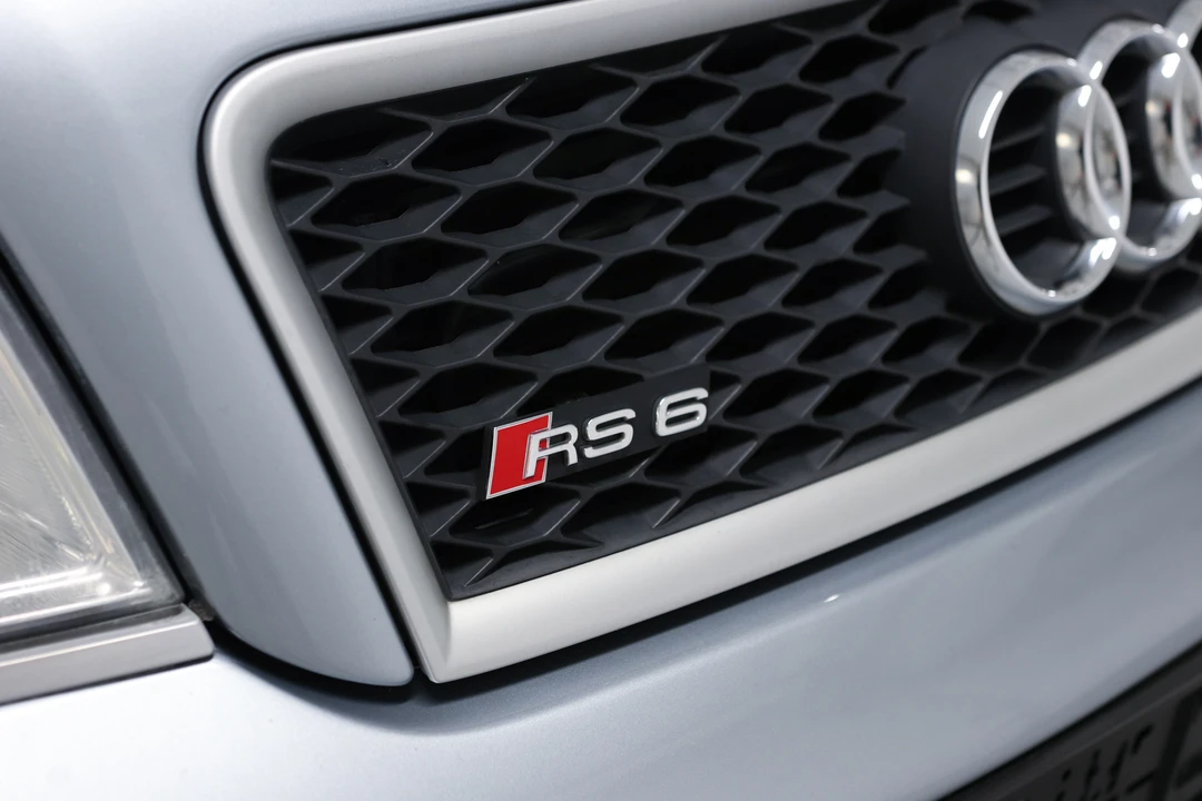 2003 Audi C5 RS6 - Image 16 of 31