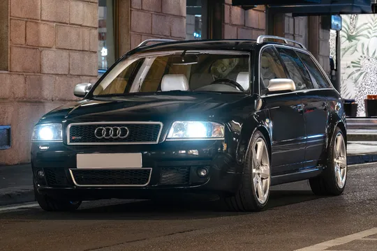 2003 Audi A6 RS6 Avant