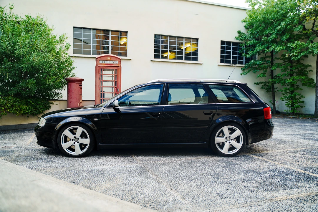 2003 Audi C5 RS6 - Image 8 of 31