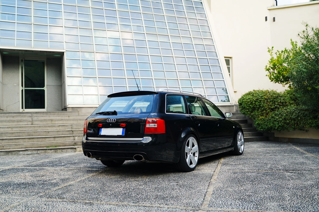 2003 Audi C5 RS6 - Image 13 of 31