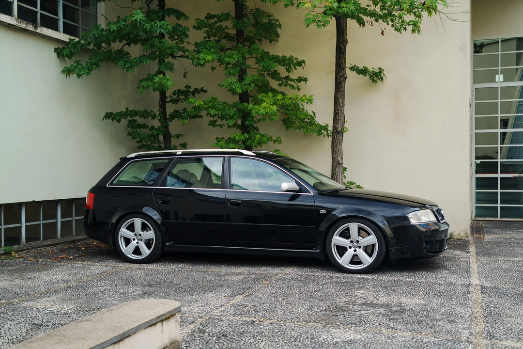 2003 Audi C5 RS6 - Image 11 of 31