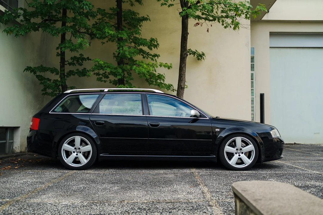 2003 Audi C5 RS6 - Image 12 of 31