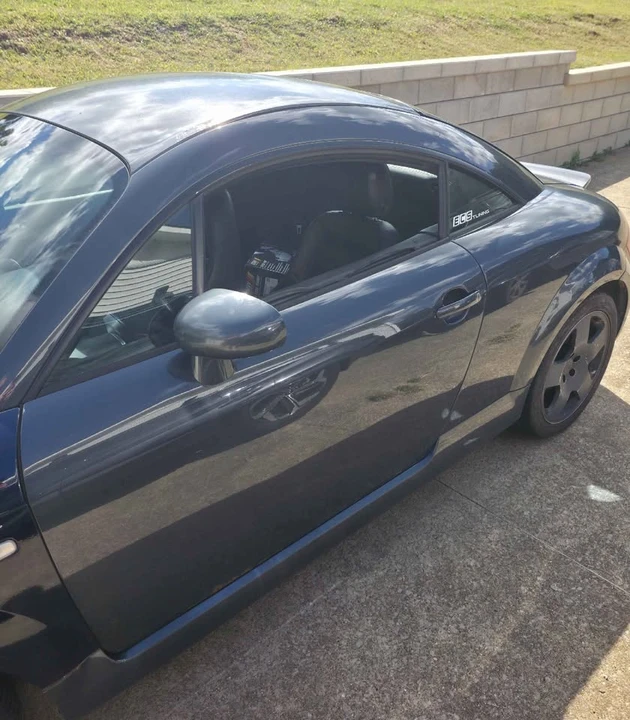 2003 Audi Coupe & Cabriolet - Image 2 of 11