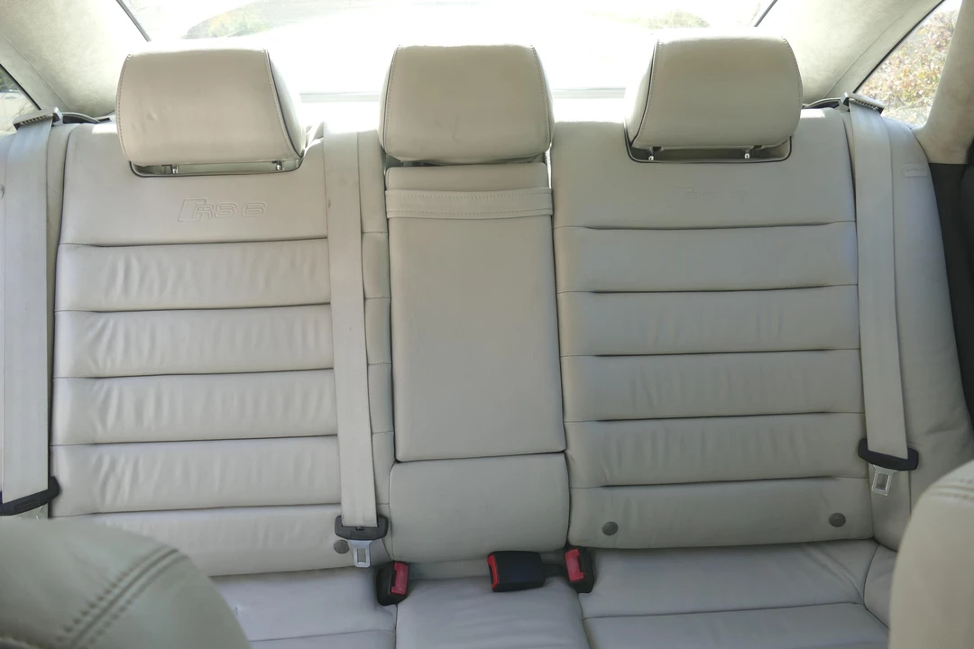 2003 Audi C5 RS6 - Image 10 of 12
