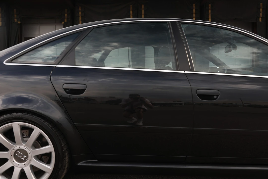 2003 Audi C5 RS6 - Image 16 of 31