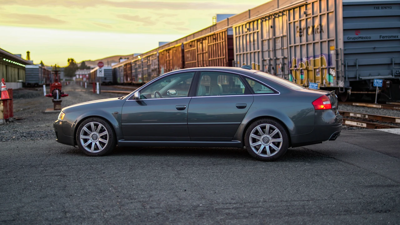 2003 Audi C5 RS6 - Image 15 of 31