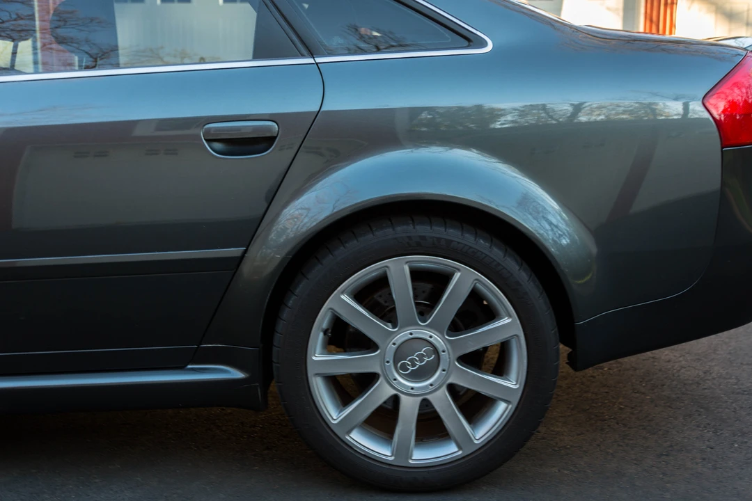 2003 Audi C5 RS6 - Image 16 of 31