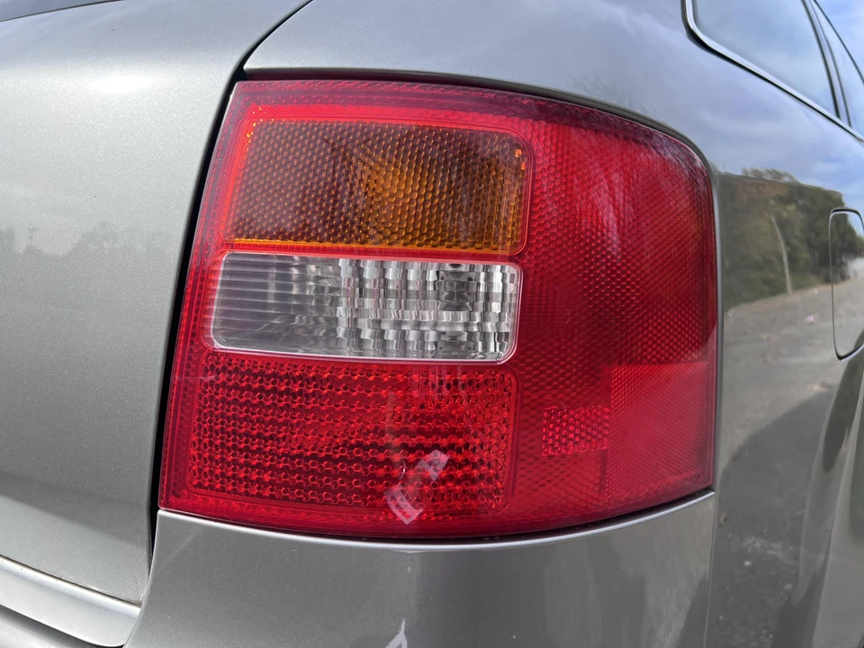 2003 Audi C5 S6 - Image 15 of 31