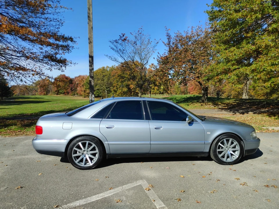 2003 Audi D2 S8 - Image 16 of 31