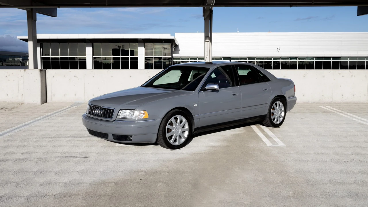 2003 Audi D2 S8 - Image 16 of 31