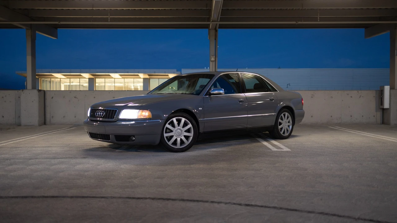 2003 Audi D2 S8 - Image 18 of 31