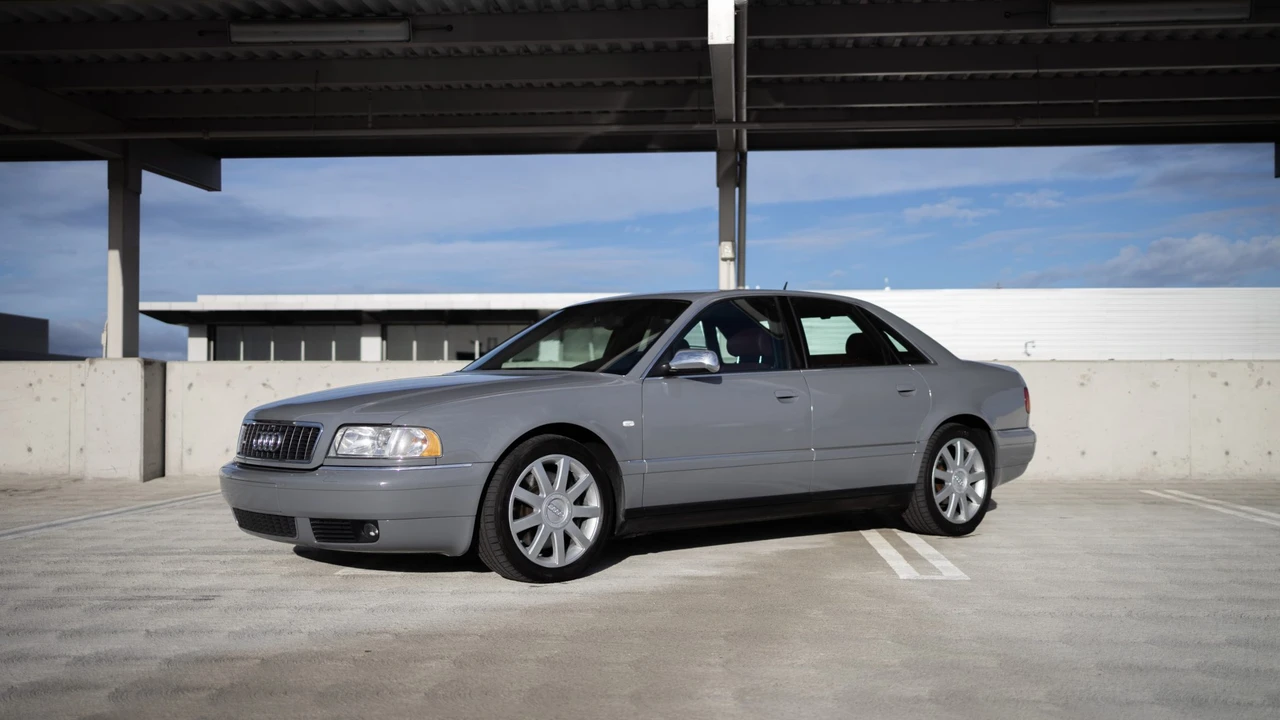 2003 Audi D2 S8 - Image 15 of 31