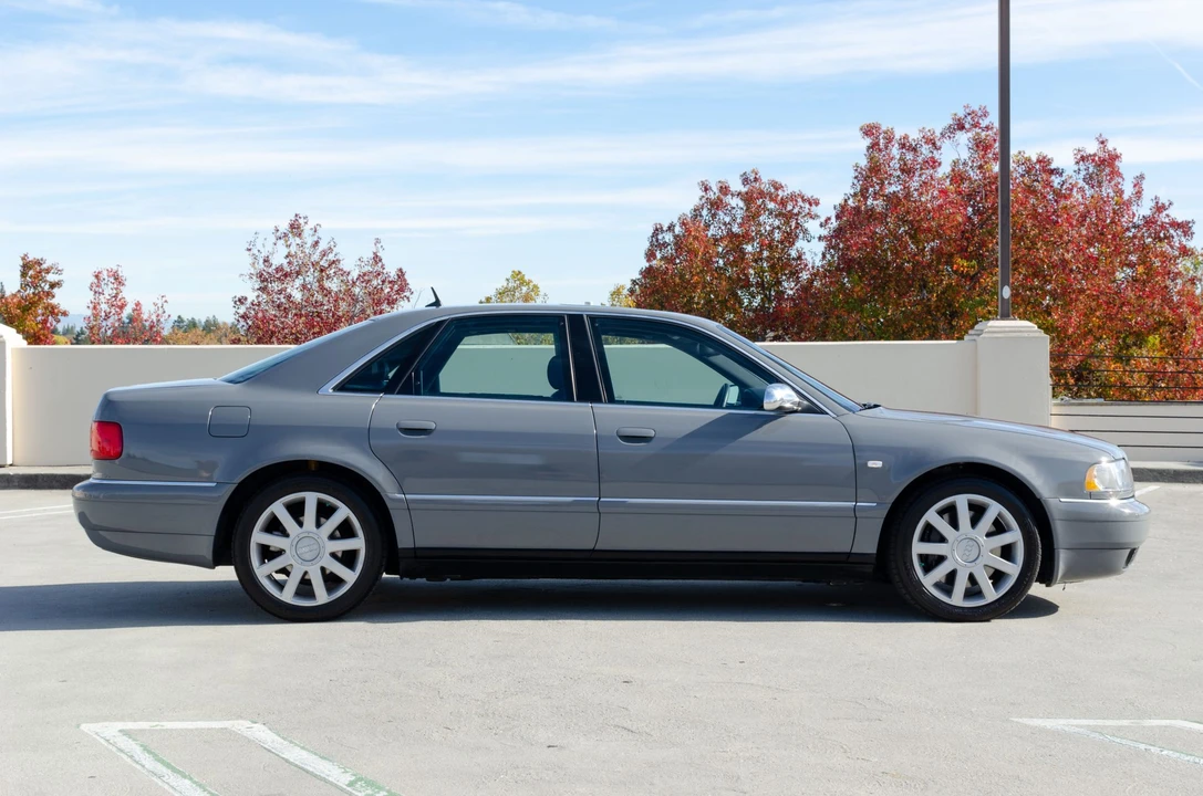 2003 Audi D2 S8 - Image 5 of 31